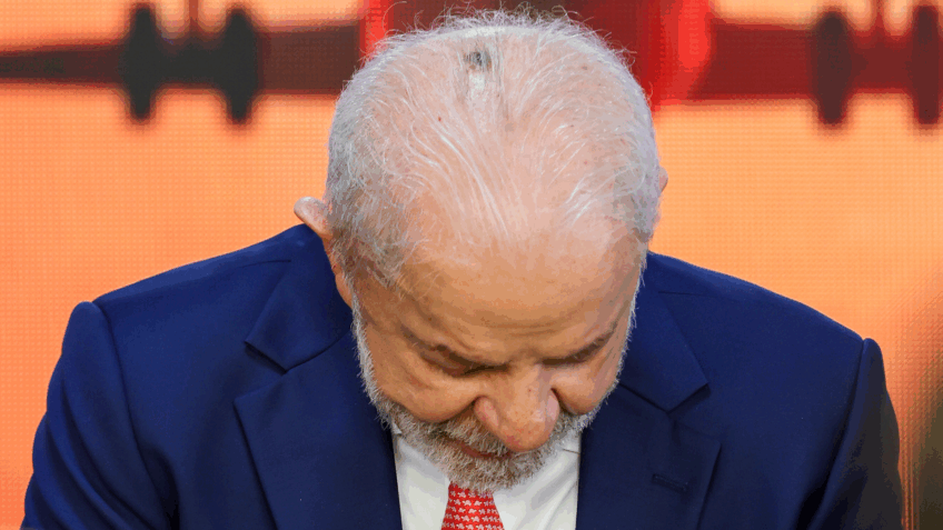 Lula se submeterá a procedimentos de saúde em SP